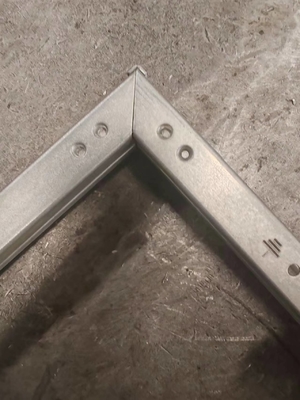 Un buen precio. Marcos de módulos de acero de resistencia elegante con excelente resistencia a la corrosión y al clima en línea