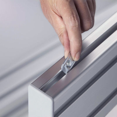 Un buen precio. Canal de acero galvanizado estampado en frío de montaje solar del sistema en línea