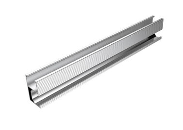 Un buen precio. anuncio publicitario residencial ranurado aluminio del sistema del montaje del panel solar del picovoltio del carril 60m/S en línea