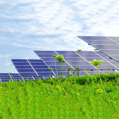 Pila molida sistemas de tierra de acero galvanizada de la planta del montaje del panel solar de la inmersión caliente