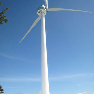 Un buen precio. La INMERSIÓN caliente galvanizó el solo generador de energía eólica de acero de poste en línea