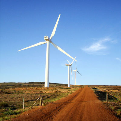 Un buen precio. Torre de acero horizontal de la turbina de la energía eólica de Q235B poste en línea