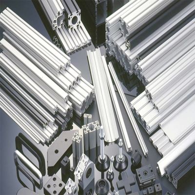 Un buen precio. carril de 60m/s Max Wind Load Aluminium Profile para el sistema del montaje del panel solar en línea