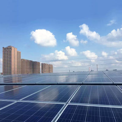 Un buen precio. El bocadillo de acero de la inmersión caliente inclinó el tejado Frameless del panel solar que montaba sistemas en línea