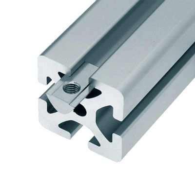 Un buen precio. Carril de aluminio sacado ajustable del perfil para el sistema del montaje del picovoltio en línea