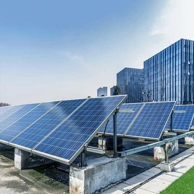 Un buen precio. 20deg que inclina el sistema solar ISO14001 del bastidor de soporte del tejado concreto plano en línea